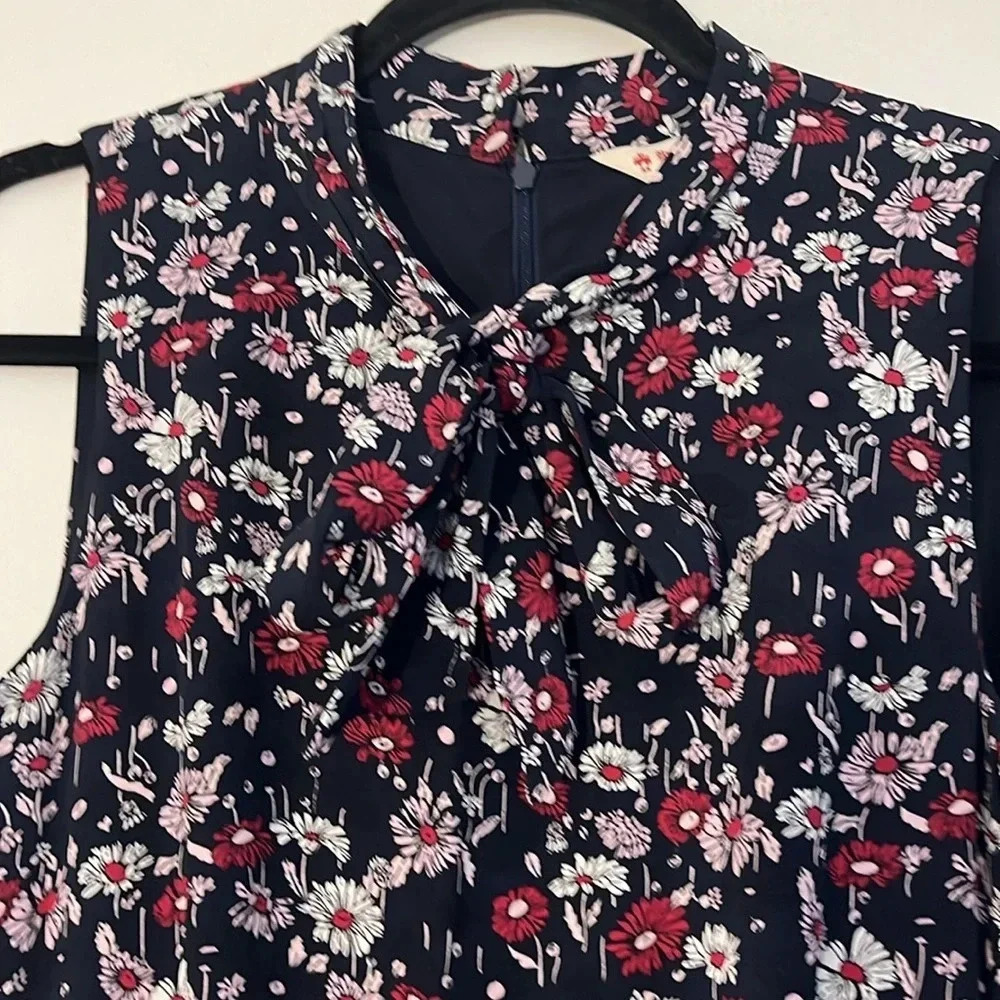 Brooks Brothers Red Fleece | Daisy floral sleeveless dress tie neck Women size 2 - Picture 3 of 10
